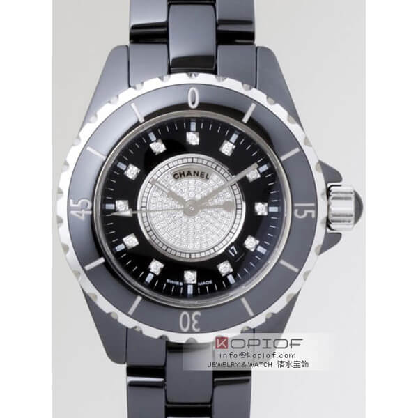 シャネルJ12 スーパーコピーH2122 33mm ブラックセラミックブレス 文字盤センターダイヤ ブラック/センターダイヤ
