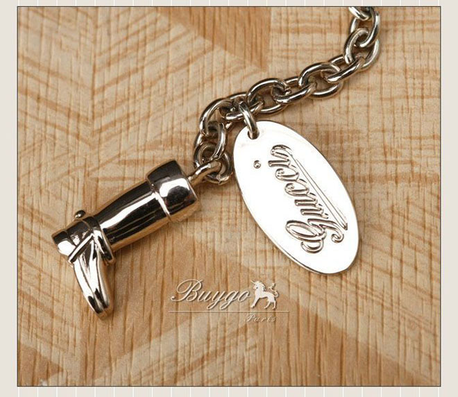 グッチ 財布 スーパーコピーグッチ 財布 グッチ チャーム付 Wホック 二つ折り財布 154182 F40IS 1000 GGキャンバス グッチ 財布 スーパーコピーグッチ 財布 グッチ チャーム付 Wホック 二つ折り財布 154182 F40IS 1000 GGキャンバス