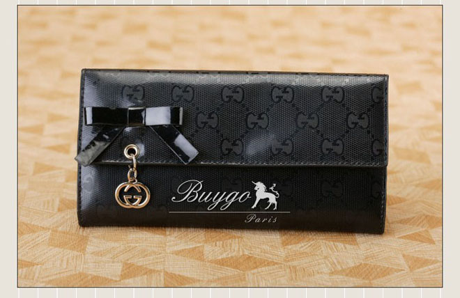 グッチ 財布 スーパーコピーグッチ インプリメ(IMPRIMEE)ライン チャーム付きコーティング長財布(ロングウォレット)【212104 FU4HR 1000】/ブラック グッチ 財布 スーパーコピーグッチ インプリメ(IMPRIMEE)ライン チャーム付きコーティング長財布(ロングウォレット)【212104 FU4HR 1000】/ブラック