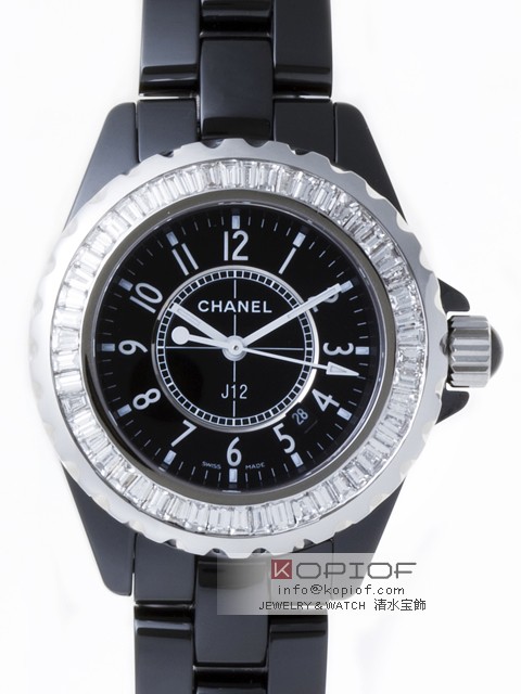 シャネルJ12 スーパーコピーH0682 33mm ブラックセラミックブレス ベゼルバケットカットダイヤアフター ブラック