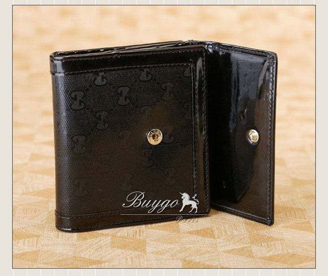 グッチ 財布 スーパーコピーグッチ 財布 二つ折り財布 レディース サイフ ブラック(黒) GGキャンバス Wホック 224226 グッチ 財布 スーパーコピーグッチ 財布 二つ折り財布 レディース サイフ ブラック(黒) GGキャンバス Wホック 224226