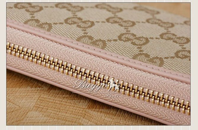 グッチ 財布 スーパーコピーグッチ 長財布 ラウンドファスナー ハートオーナメント/ストラップ付 GG柄キャンバス×レザー (245914 FFPAG 9761) グッチ 財布 スーパーコピーグッチ 長財布 ラウンドファスナー ハートオーナメント/ストラップ付 GG柄キャンバス×レザー (245914 FFPAG 9761)