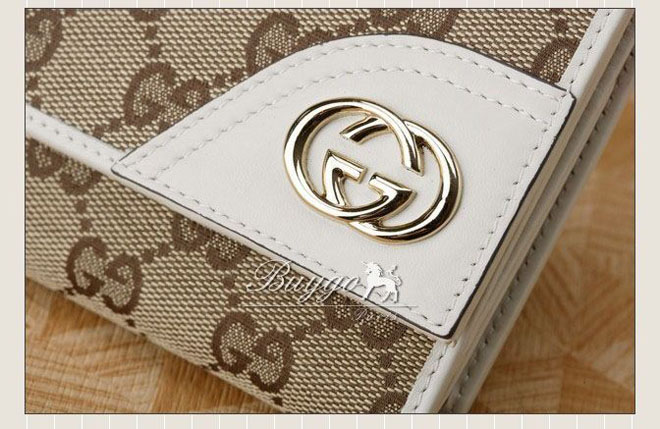 グッチ 財布 スーパーコピー【グッチ】Wホック長財布 181593 FFPAG 9761 オリジナルGG GGキャンバス ベージュ×アイボリー(ベージュ×ホワイト) グッチ 財布 スーパーコピー【グッチ】Wホック長財布 181593 FFPAG 9761 オリジナルGG GGキャンバス ベージュ×アイボリー(ベージュ×ホワイト)