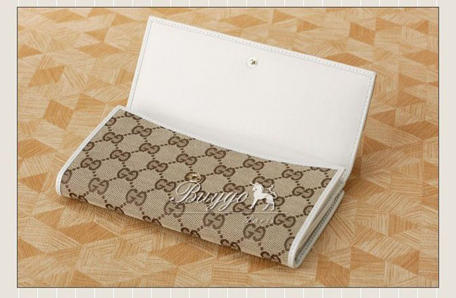 グッチ 財布 スーパーコピー【グッチ】Wホック長財布 181593 FFPAG 9761 オリジナルGG GGキャンバス ベージュ×アイボリー(ベージュ×ホワイト) グッチ 財布 スーパーコピー【グッチ】Wホック長財布 181593 FFPAG 9761 オリジナルGG GGキャンバス ベージュ×アイボリー(ベージュ×ホワイト)