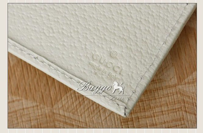 グッチ 財布 スーパーコピーグッチ 二つ折長財布/ベージュ(181672 F4FOG 8420) グッチ 財布 スーパーコピーグッチ 二つ折長財布/ベージュ(181672 F4FOG 8420)