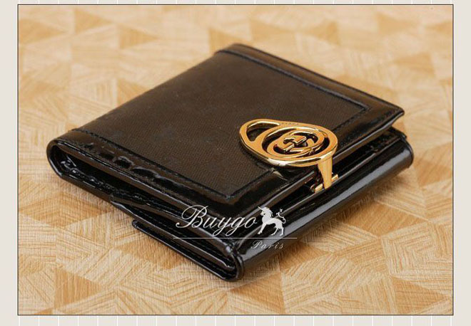 グッチ 財布 スーパーコピーグッチ 財布 二つ折り財布 レディース サイフ ブラック(黒) GGキャンバス Wホック 224226 グッチ 財布 スーパーコピーグッチ 財布 二つ折り財布 レディース サイフ ブラック(黒) GGキャンバス Wホック 224226