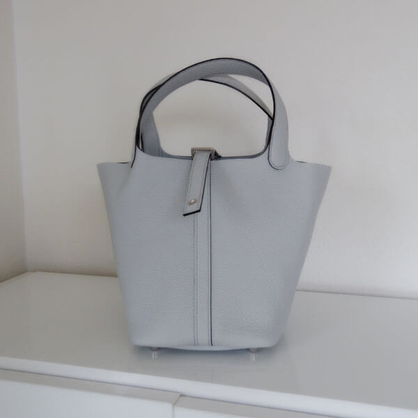 エルメスコピー ピコタンロックPM 上品な ブルーペールで トリヨンクレマンス