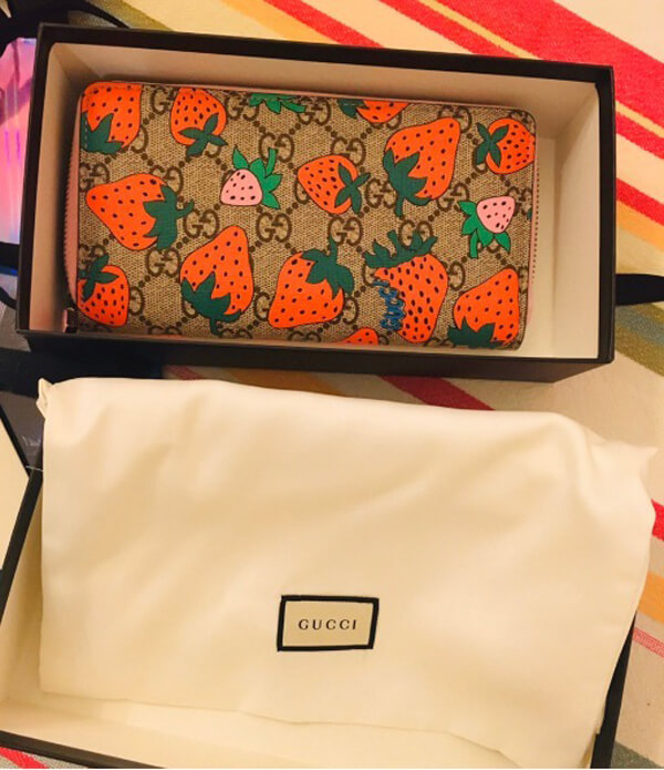 グッチ☆グッチ 苺 コピー ストロベリープリントGGウォレット 2020春夏の新作が登場 573865 GZRAT 8483 グッチ☆グッチ 苺 コピー ストロベリープリントGGウォレット 2020春夏の新作が登場 573865 GZRAT 8483