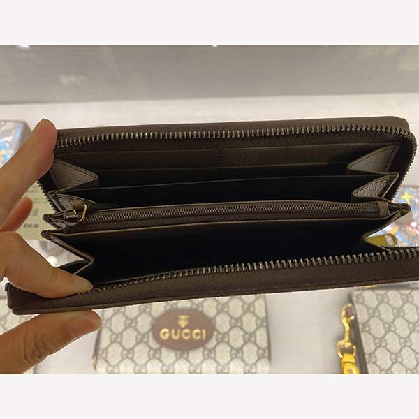 グッチ☆DISNEYxグッチドナルドダックジップアラウンドウォレット 647940 2M1AT 8679 グッチ☆DISNEYxグッチドナルドダックジップアラウンドウォレット 647940 2M1AT 8679